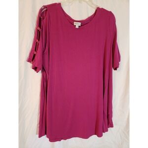 Women's Avenue Purple Tee Size 18/20 With Lattice Short Sleeves (H25)